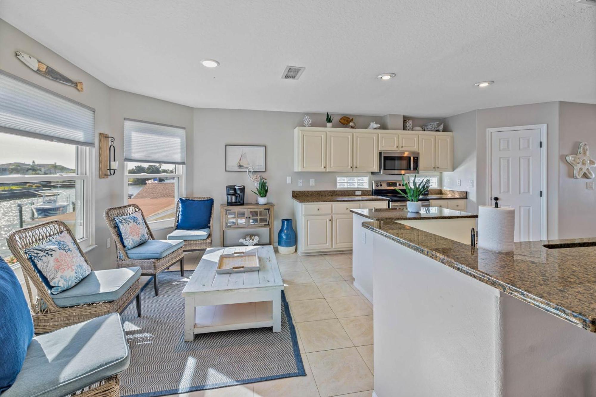 5 Bed3Bath Waterfront Pool Home With Full Gym, Office, And Heated Pool! Hernando Beach Exterior photo